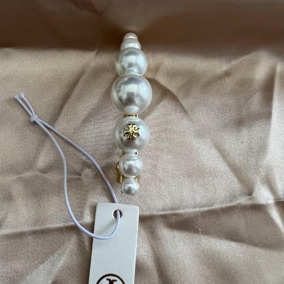 Tory Burch Glass Pearl White Hair Clip